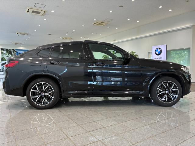 Ｘ４ ｘＤｒｉｖｅ　２０ｄ　Ｍスポーツ　全国２年保証、パノラマガラスサンルーフ、レザーシート、１９インチアルミホイール、ＡＣＣ（4枚目）