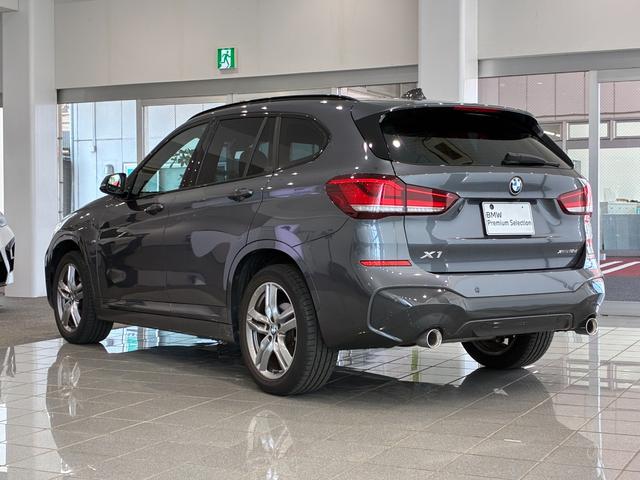 Ｘ１ ｘＤｒｉｖｅ　１８ｄ　Ｍスポーツ　全国２年保証、パワーリアゲート、ＬＥＤヘッドライト、１８インチアルミホイール、ＡＣＣ（3枚目）