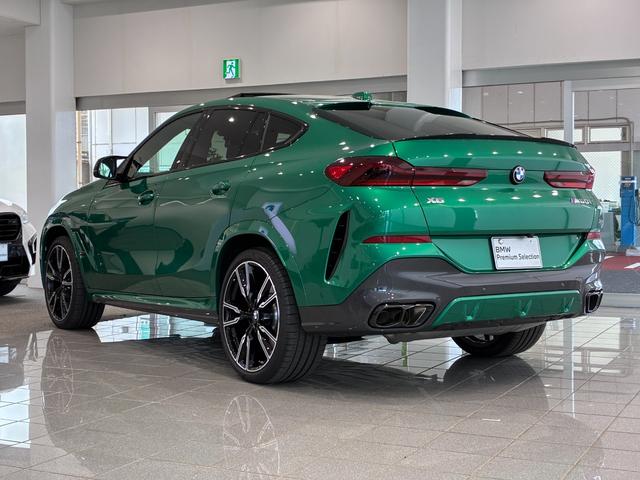 Ｘ６ Ｍ６０ｉ　ｘＤｒｉｖｅ　全国２年保証、ガラスサンルーフ、レザーシート、フルセグＴＶチューナー、ＬＥＤヘッドライト、２２インチアルミホイール、ＡＣＣ（3枚目）