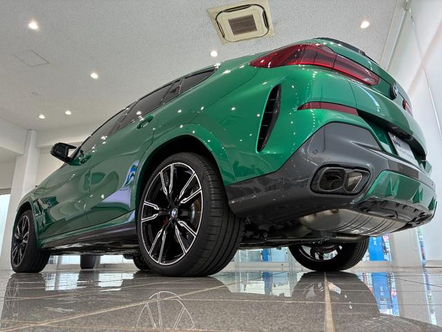 Ｘ６ Ｍ６０ｉ　ｘＤｒｉｖｅ　全国２年保証、ガラスサンルーフ、レザーシート、フルセグＴＶチューナー、ＬＥＤヘッドライト、２２インチアルミホイール、ＡＣＣ（39枚目）