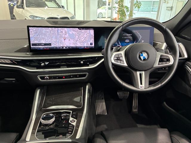 Ｘ６ Ｍ６０ｉ　ｘＤｒｉｖｅ　全国２年保証、パノラマガラスサンルーフ、レザーシート、フルセグＴＶチューナー、２２インチアルミホイール、ＡＣＣ（2枚目）