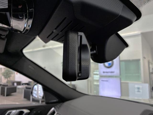 Ｘ６ Ｍ６０ｉ　ｘＤｒｉｖｅ　全国２年保証、パノラマガラスサンルーフ、レザーシート、フルセグＴＶチューナー、２２インチアルミホイール、ＡＣＣ（28枚目）