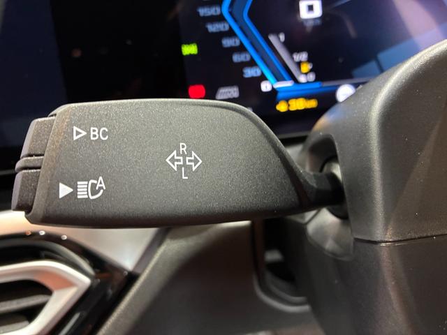 Ｍ３ Ｍ３セダン　コンペティション　Ｍ　ｘＤｒｉｖｅ　全国２年保証、カーボンルーフ、レザーシート、パワーリアゲート、ＬＥＤヘッドライト、ＡＣＣ（16枚目）