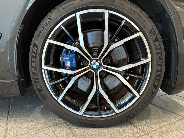 ５シリーズ ５３０ｅ　Ｍスポーツ　エディションジョイ＋　全国２年保証　１９インチＭライトアロイホイール　ブラックダコタレザー　ヘッドアップディスプレイ　フロントサイドリヤカメラ　フロントシートヒーティング　アクティブクルーズＣ　ＴＶファンクション（6枚目）