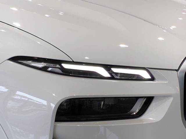 Ｘ７ ｘＤｒｉｖｅ　４０ｄエクセレンス　全国２年保証、３列シート、パノラマガラスサンルーフ、レザーシート、フルセグＴＶチューナー、ＬＥＤヘッドライト、２１インチアルミホイール、ＡＣＣ（41枚目）