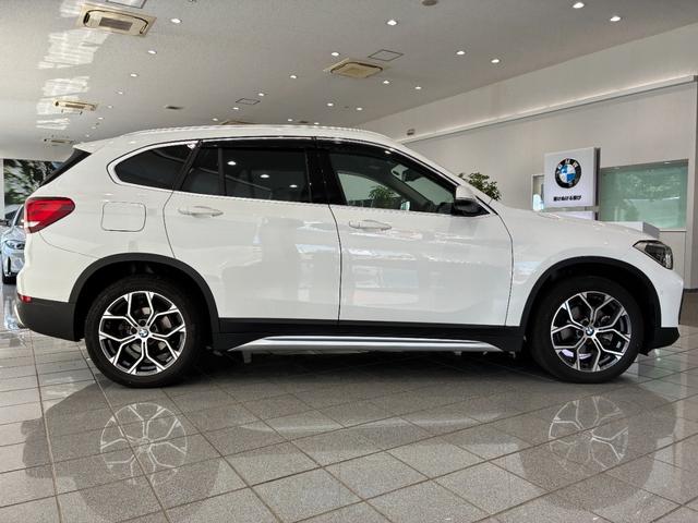 Ｘ１ ｘＤｒｉｖｅ　１８ｄ　ｘライン　全国２年保証、ハーフレザーシート、パワーリアゲート、ＬＥＤヘッドライト、１８インチアルミホイール、ＡＣＣ（4枚目）