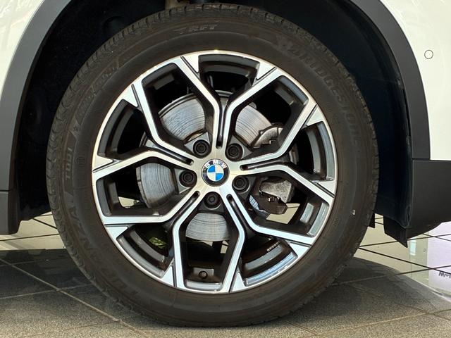 Ｘ１ ｘＤｒｉｖｅ　１８ｄ　ｘライン　全国２年保証、ハーフレザーシート、パワーリアゲート、ＬＥＤヘッドライト、１８インチアルミホイール、ＡＣＣ（6枚目）