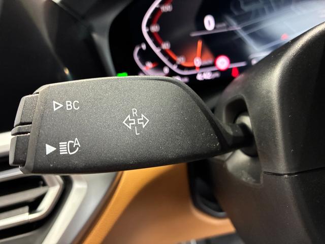 ３シリーズ ３２０ｄ　ｘＤｒｉｖｅツーリングＭスポツＥＤジョイ＋　全国２年保証、レザーシート、パワーリアゲート、ＬＥＤヘッドライト、１８インチアルミホイール、ＡＣＣ（16枚目）