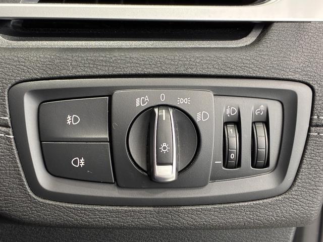Ｘ１ ｘＤｒｉｖｅ　１８ｄ　全国２年保証　ハーフレザーシート　パワーリアゲート、ＬＥＤヘッドライト　１８インチアルミホイール　ＥＴＣ（15枚目）