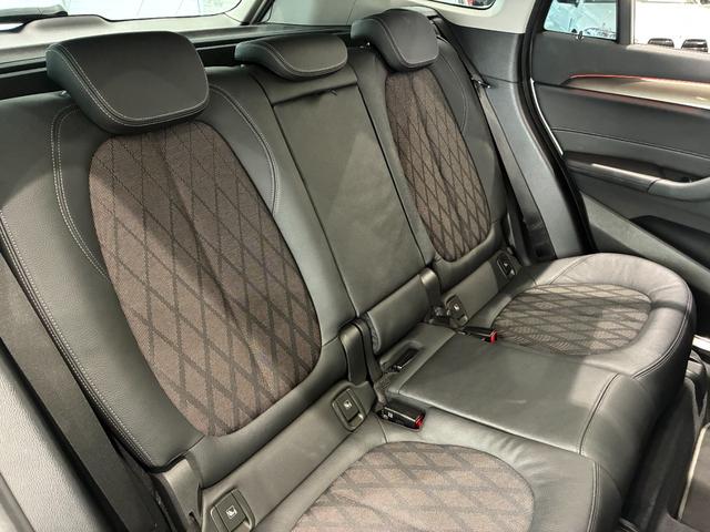 Ｘ１ ｘＤｒｉｖｅ　１８ｄ　全国２年保証　ハーフレザーシート　パワーリアゲート、ＬＥＤヘッドライト　１８インチアルミホイール　ＥＴＣ（21枚目）