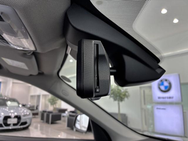 Ｘ１ ｘＤｒｉｖｅ　１８ｄ　全国２年保証　ハーフレザーシート　パワーリアゲート、ＬＥＤヘッドライト　１８インチアルミホイール　ＥＴＣ（27枚目）