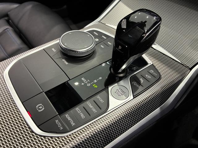 ３シリーズ Ｍ３４０ｉ　ｘＤｒｉｖｅ　全国２年保証、レザーシート、ハーマンカードンスピーカー、フルセグＴＶチューナー、ＬＥＤヘッドライト、１９インチアルミホイール、ＡＣＣ（7枚目）