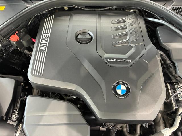 ３シリーズ ３２０ｉ　Ｍスポーツ　全国２年保証　レザーシート　ヘッドアップディスプレイ　ＬＥＤヘッドライト　１８インチアルミホイール　ＡＣＣ（13枚目）