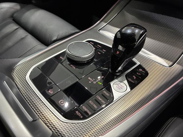 Ｘ５ ｘＤｒｉｖｅ　３５ｄ　Ｍスポーツ　全国２年保証　レザーシート　フルセグＴＶチューナー　ＬＥＤヘッドライト　２０インチアルミホイール　ＬＥＤヘッドライト　ＡＣＣ（7枚目）