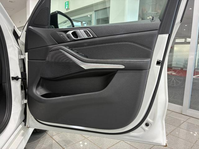 Ｘ５ ｘＤｒｉｖｅ　３５ｄ　Ｍスポーツ　全国２年保証　レザーシート　フルセグＴＶチューナー　ＬＥＤヘッドライト　２０インチアルミホイール　ＬＥＤヘッドライト　ＡＣＣ（32枚目）