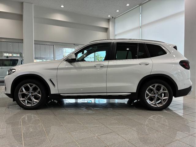 Ｘ３ ｘＤｒｉｖｅ　２０ｄ　全国２年保証　レザーシート　パノラマガラスサンルーフ　フルセグＴＶチューナー　ＬＥＤヘッドライト　１９インチアルミホイール　ＡＣＣ（5枚目）