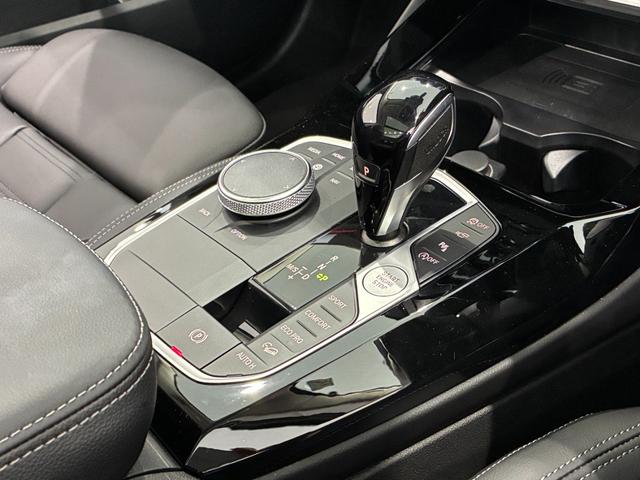 Ｘ３ ｘＤｒｉｖｅ　２０ｄ　全国２年保証　レザーシート　パノラマガラスサンルーフ　フルセグＴＶチューナー　ＬＥＤヘッドライト　１９インチアルミホイール　ＡＣＣ（7枚目）