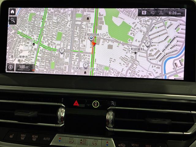 Ｘ３ ｘＤｒｉｖｅ　２０ｄ　全国２年保証　レザーシート　パノラマガラスサンルーフ　フルセグＴＶチューナー　ＬＥＤヘッドライト　１９インチアルミホイール　ＡＣＣ（8枚目）