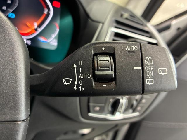 Ｘ３ ｘＤｒｉｖｅ　２０ｄ　全国２年保証　レザーシート　パノラマガラスサンルーフ　フルセグＴＶチューナー　ＬＥＤヘッドライト　１９インチアルミホイール　ＡＣＣ（17枚目）
