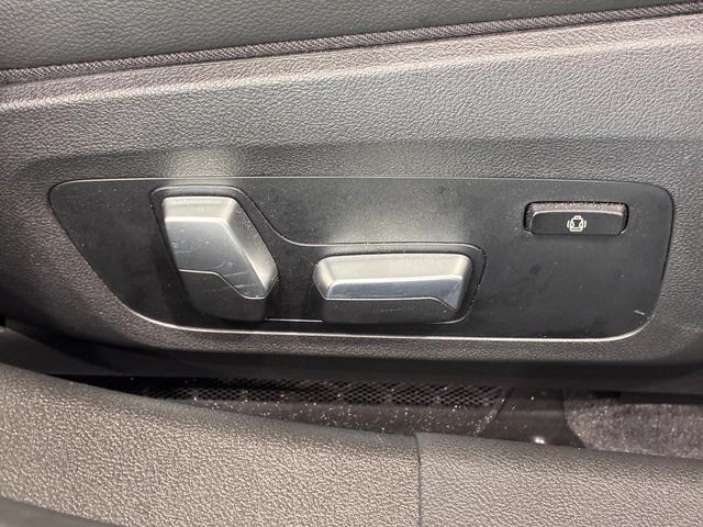 ３シリーズ ３２０ｄ　ｘＤｒｉｖｅツーリングＭスポツＥＤジョイ＋　全国２年保証　ハーフレザーシート　フルセグＴＶチューナー　ＬＥＤヘッドライト　１９インチアルミホイール　ＡＣＣ（26枚目）