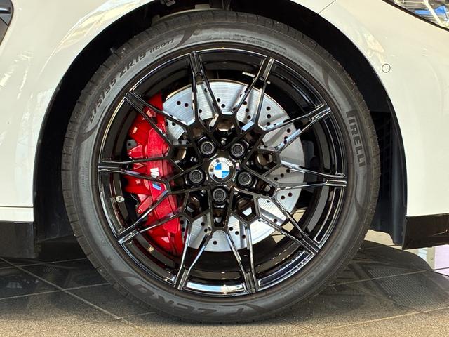 Ｍ４ Ｍ４カブリオレ　コンペティション　Ｍ　ｘＤｒｉｖｅ　レザーシート　フルセグＴＶチューナー　ＬＥＤヘッドライト　１９　２０インチアルミホイール　ＡＣＣ（6枚目）