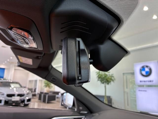 Ｍ４ Ｍ４カブリオレ　コンペティション　Ｍ　ｘＤｒｉｖｅ　レザーシート　フルセグＴＶチューナー　ＬＥＤヘッドライト　１９　２０インチアルミホイール　ＡＣＣ（28枚目）