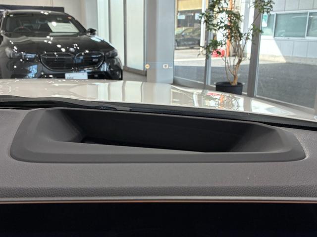 Ｍ４ Ｍ４カブリオレ　コンペティション　Ｍ　ｘＤｒｉｖｅ　レザーシート　フルセグＴＶチューナー　ＬＥＤヘッドライト　１９　２０インチアルミホイール　ＡＣＣ（33枚目）