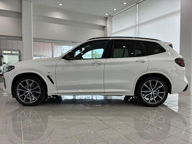 Ｘ３ Ｍ４０ｉ　雹害車両　全国２年保証　パノラマガラスサンルーフ　レザーシート　フルセグＴＶチューナー　ＬＥＤヘッドライト　パワーリアゲート　２０インチアルミホイール　ＡＣＣ（5枚目）