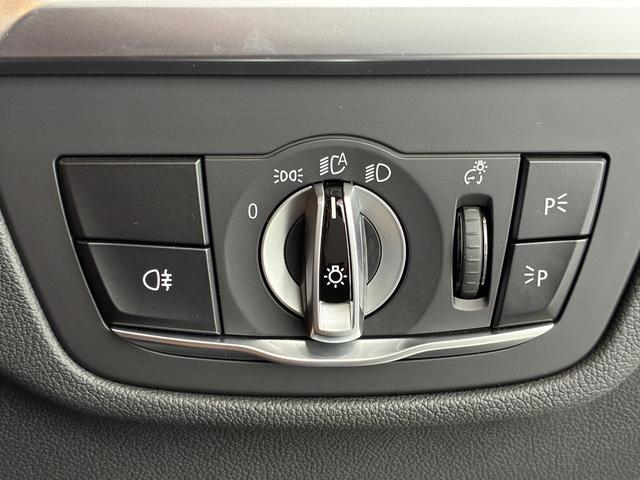 Ｘ３ Ｍ４０ｉ　雹害車両　全国２年保証　パノラマガラスサンルーフ　レザーシート　フルセグＴＶチューナー　ＬＥＤヘッドライト　パワーリアゲート　２０インチアルミホイール　ＡＣＣ（15枚目）