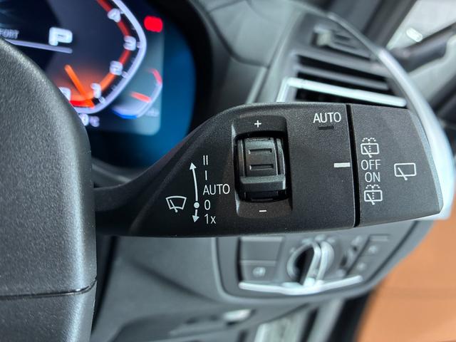 Ｘ３ Ｍ４０ｉ　雹害車両　全国２年保証　パノラマガラスサンルーフ　レザーシート　フルセグＴＶチューナー　ＬＥＤヘッドライト　パワーリアゲート　２０インチアルミホイール　ＡＣＣ（17枚目）