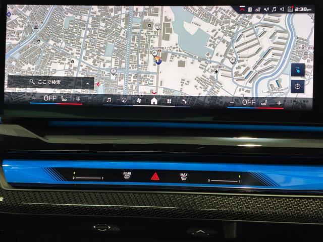 ｉ５ Ｍ６０　ｘＤｒｉｖｅ　全国２年保証　レザーシートフル　セグＴＶチューナー　ＬＥＤヘッドライト　パワーリアゲート　２０インチアルミホイール　ＡＣＣ（8枚目）