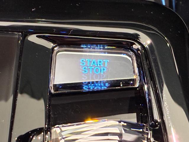 ｉ５ Ｍ６０　ｘＤｒｉｖｅ　全国２年保証　レザーシートフル　セグＴＶチューナー　ＬＥＤヘッドライト　パワーリアゲート　２０インチアルミホイール　ＡＣＣ（19枚目）