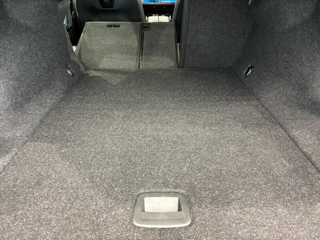 ｉ５ Ｍ６０　ｘＤｒｉｖｅ　全国２年保証　レザーシートフル　セグＴＶチューナー　ＬＥＤヘッドライト　パワーリアゲート　２０インチアルミホイール　ＡＣＣ（38枚目）
