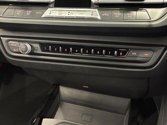 １シリーズ １１８ｄ　Ｍスポーツ　全国２年保証　ハーフレザーシート　パワーリアゲート　ＬＥＤヘッドライト　１８インチアルミホイール　ＡＣＣ（20枚目）