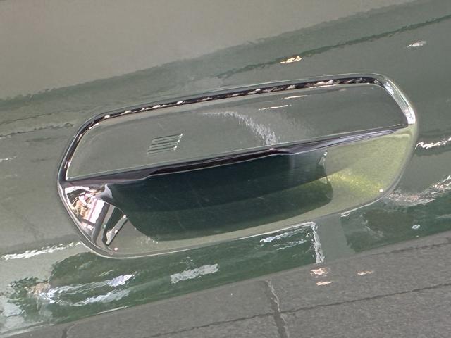 ｉ４ ｅＤｒｉｖｅ　４０　Ｍスポーツ　ハイラインパッケージ　全国２年保証　コンフォートパッケージ　レザーシート　ＬＥＤヘッドライト　１８インチアルミホイール　ＡＣＣ　ＥＴＣ（30枚目）