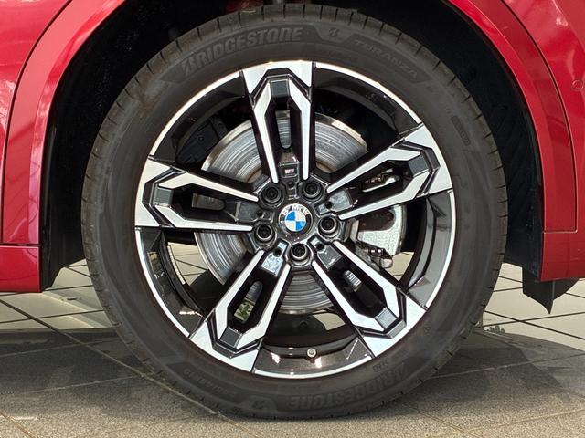 Ｘ２ ｘＤｒｉｖｅ　２０ｉ　Ｍスポーツ　全国２年保証　ガラスサンルーフ　ハーマンカードンスピーカー　レザーシート　ＬＥＤヘッドライト　１９インチアルミホイール　ＡＣＣ　ＥＴＣ（6枚目）