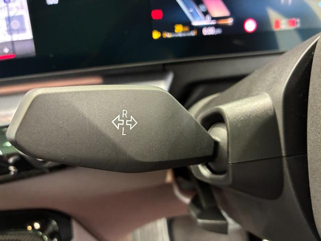 Ｘ２ ｘＤｒｉｖｅ　２０ｉ　Ｍスポーツ　全国２年保証　ガラスサンルーフ　ハーマンカードンスピーカー　レザーシート　ＬＥＤヘッドライト　１９インチアルミホイール　ＡＣＣ　ＥＴＣ（16枚目）
