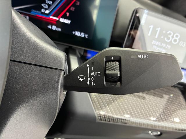Ｍ５ Ｍ５　全国２年保証　フルセグＴＶチューナー　レザーシート　パワーリアゲート　ＬＥＤヘッドライト　２１インチアルミホイール　ＡＣＣ　ＥＴＣ（17枚目）