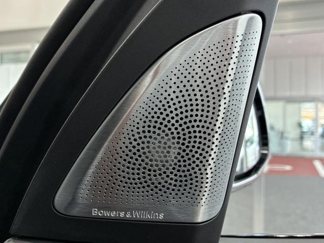 Ｘ７ Ｍ６０ｉ　ｘＤｒｉｖｅ　全国２年保証　３列シート　パノラマガラスサンルーフ　レザーシート　　　フルセグＴＶチューナー　パワーリアゲート　ＬＥＤヘッドライト　　２２インチアルミホイール　ＡＣＣ　ＥＴＣ（34枚目）