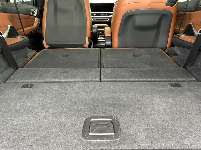 Ｘ７ Ｍ６０ｉ　ｘＤｒｉｖｅ　全国２年保証　３列シート　パノラマガラスサンルーフ　レザーシート　　　フルセグＴＶチューナー　パワーリアゲート　ＬＥＤヘッドライト　　２２インチアルミホイール　ＡＣＣ　ＥＴＣ（40枚目）