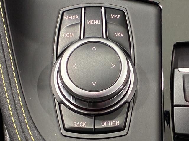 Ｘ２ ｘＤｒｉｖｅ　２０ｄ　ＭスポーツＸ　全国２年保証　ハーフレザーシート　フルセグＴＶチューナー　パワーリアゲート　ＬＥＤヘッドライト　１９インチアルミホイール　ＡＣＣ　ＥＴＣ（18枚目）