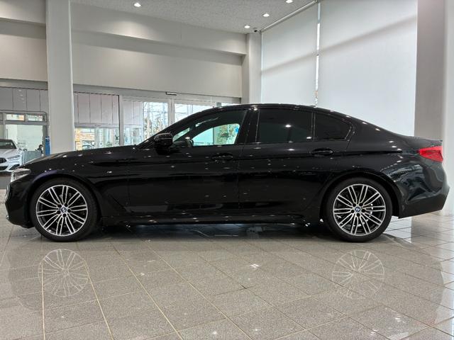 ☆　この度は弊社車両をご覧頂きまして誠にありがとうございました。ご質問、お問合せ等は何なりとご連絡くださいませ。ご検討の程よろしくお願い致します。無料電話　００７８−６０４２−１２３１