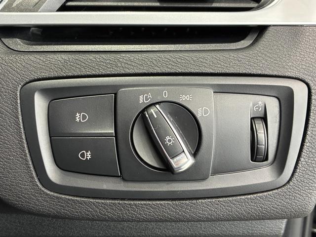 Ｘ１ ｓＤｒｉｖｅ　１８ｉ　ｘライン　レザーシート　パワーリアゲート　ＬＥＤヘッドライト　１８インチアルミホイール　ＥＴＣ（15枚目）