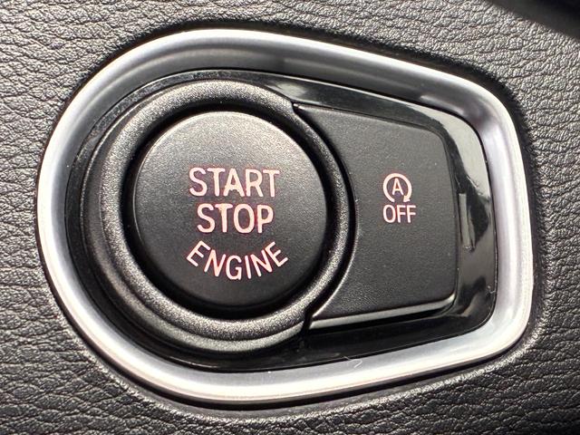 Ｘ１ ｓＤｒｉｖｅ　１８ｉ　ｘライン　レザーシート　パワーリアゲート　ＬＥＤヘッドライト　１８インチアルミホイール　ＥＴＣ（19枚目）