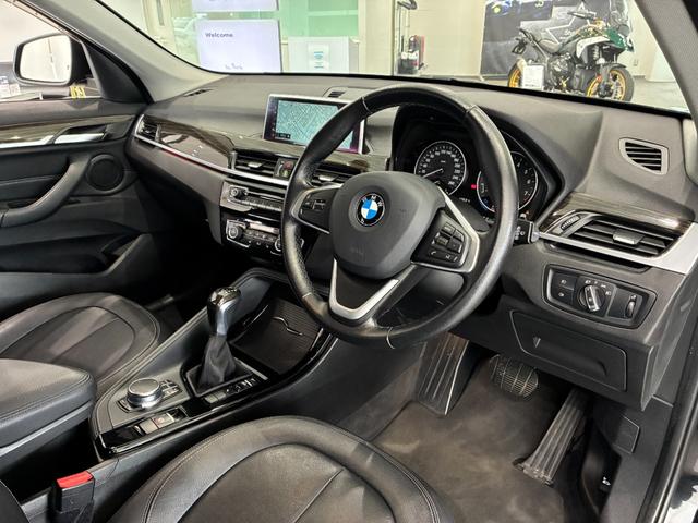 Ｘ１ ｓＤｒｉｖｅ　１８ｉ　ｘライン　レザーシート　パワーリアゲート　ＬＥＤヘッドライト　１８インチアルミホイール　ＥＴＣ（21枚目）