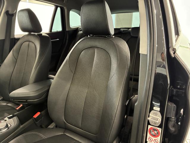 Ｘ１ ｓＤｒｉｖｅ　１８ｉ　ｘライン　レザーシート　パワーリアゲート　ＬＥＤヘッドライト　１８インチアルミホイール　ＥＴＣ（24枚目）