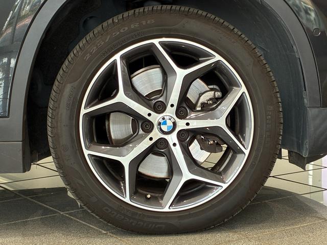 Ｘ１ 　レザーシート　パワーリアゲート　ＬＥＤヘッドライト　１８インチアルミホイール　ＡＣＣ　ＥＴＣ（6枚目）