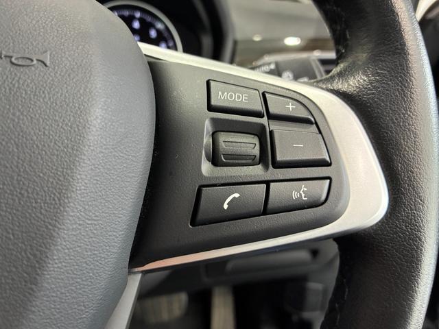 Ｘ１ 　レザーシート　パワーリアゲート　ＬＥＤヘッドライト　１８インチアルミホイール　ＡＣＣ　ＥＴＣ（12枚目）