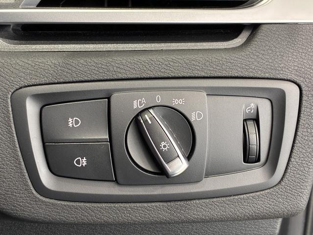 Ｘ１ 　レザーシート　パワーリアゲート　ＬＥＤヘッドライト　１８インチアルミホイール　ＡＣＣ　ＥＴＣ（15枚目）