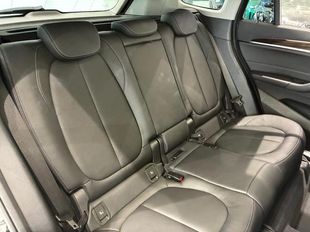 Ｘ１ 　レザーシート　パワーリアゲート　ＬＥＤヘッドライト　１８インチアルミホイール　ＡＣＣ　ＥＴＣ（22枚目）